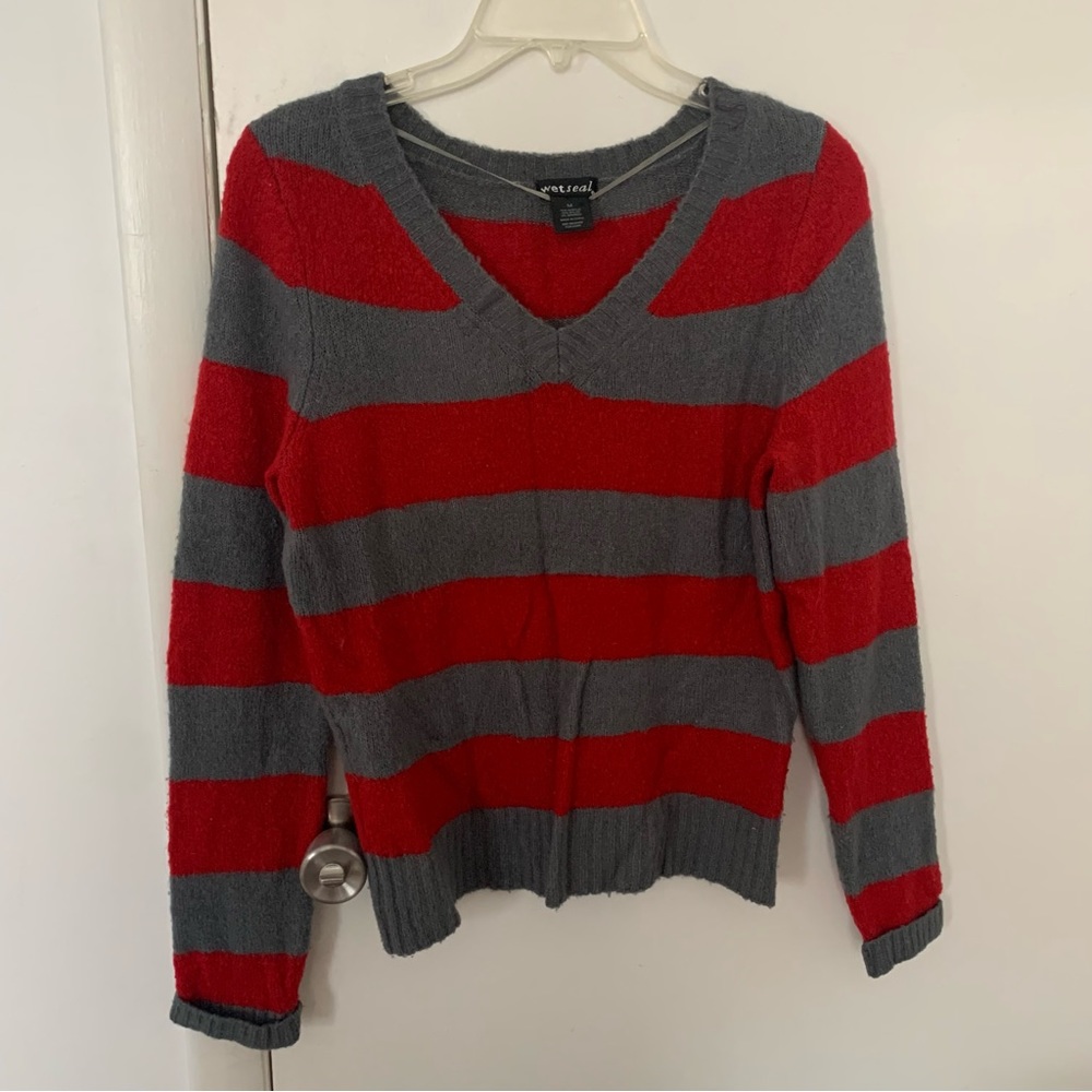 Wet Seal sweater